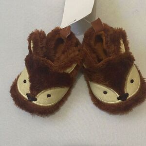 Baby Fashion Slippers Size 0-6 mos NWT